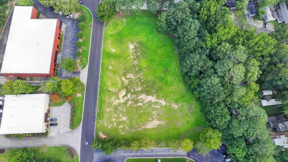 More Photos Of 1330 Capital Cir, Lawrenceville Land For Sale