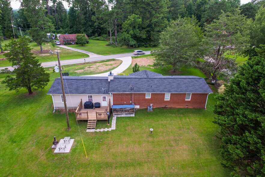 More Photos Of 1537 Jackson St, Locust Grove Office Residential For Sale