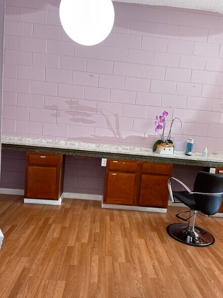 More Photos Of 12491-12493 San Pablo Ave, Richmond Storefront Retail Office For Sale