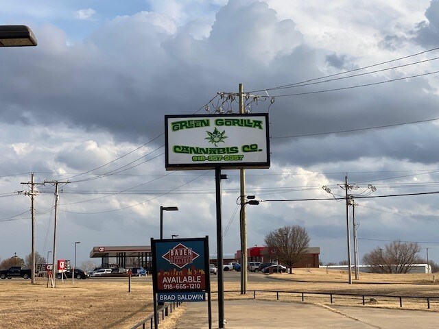 More Photos Of 7903 S Highway 51, Broken Arrow Auto Dealership For Sale