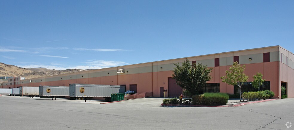More Photos Of 695 Vista Blvd, Sparks Warehouse For Lease
