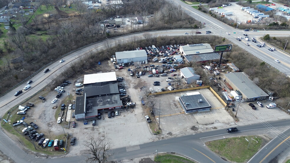 More Photos Of 5111-5115 E 30th St, Indianapolis Warehouse For Sale