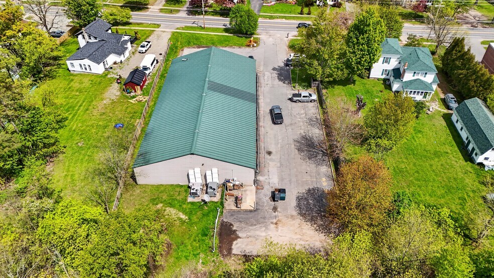 More Photos Of 3391 Main St, Mexico Freestanding For Sale