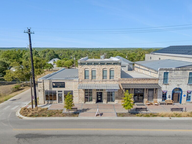 More Photos Of 923 Main St, Liberty Hill Convenience Store For Sale