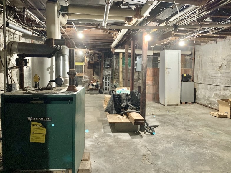 More Photos Of 12802 135th Ave, South Ozone Park Storefront Retail Residential For Sale