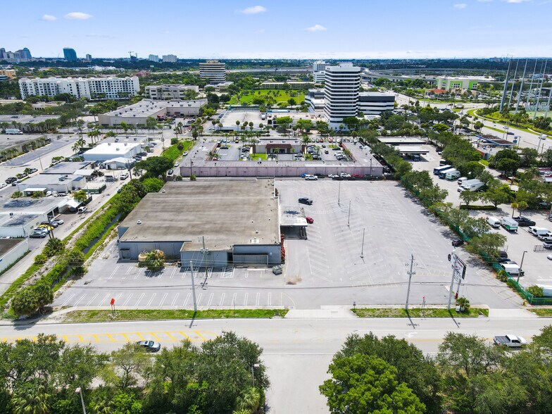 More Photos Of 2500 N Florida Mango Rd, West Palm Beach Freestanding For Sale