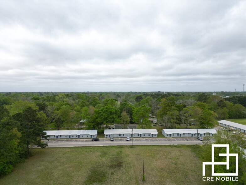 More Photos Of 156 Patterson St, Atmore Apartments For Sale