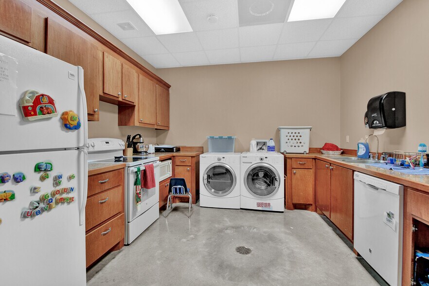 More Photos Of 23750 FM 1314 Rd, Porter Office For Sale