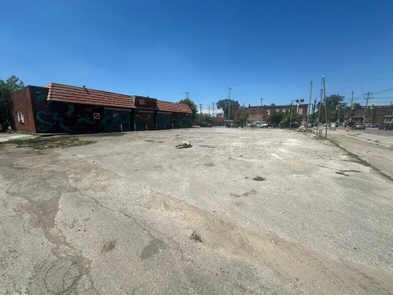 More Photos Of 268 11th ave, Columbus Land For Sale
