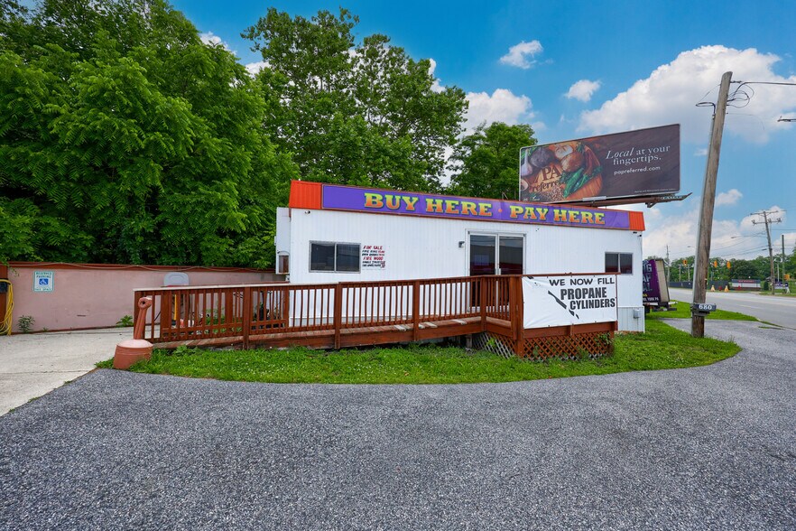 Primary Photo Of 678 S Richland Ave, York Land For Sale