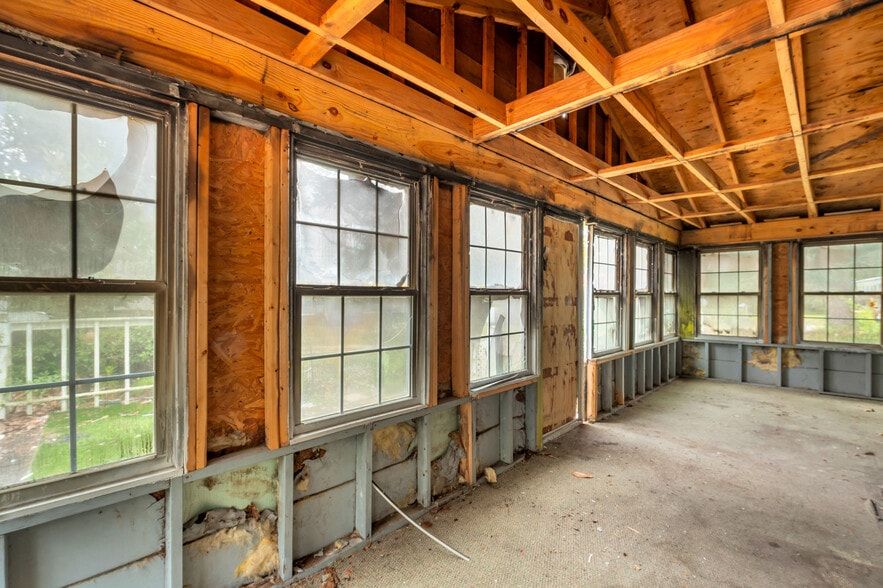 More Photos Of 100 Williams Love Grove Ch Rd, Hampstead Office For Sale