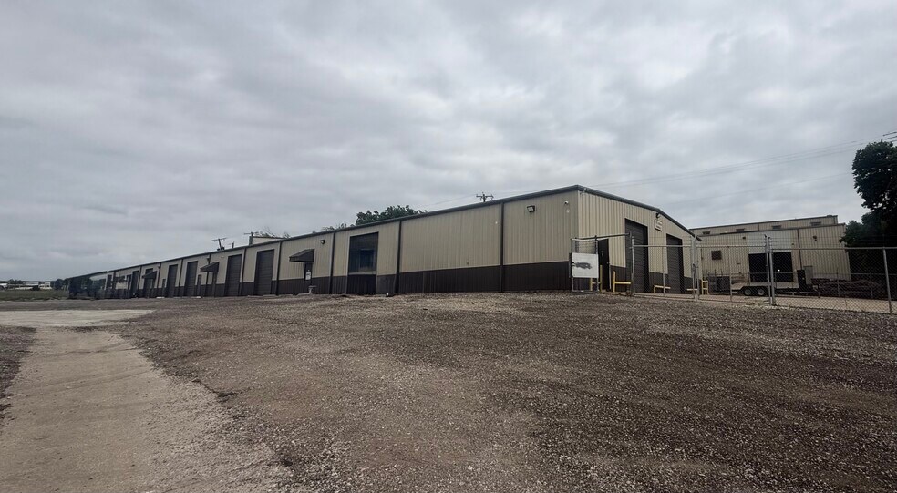 More Photos Of , Mansfield Unknown For Sale