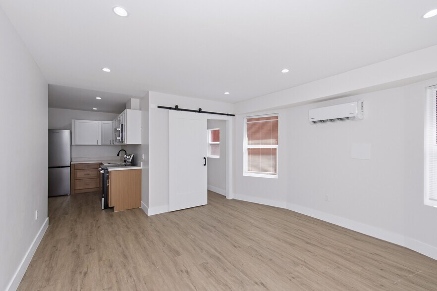 More Photos Of 1823 P St, Sacramento Apartments For Sale
