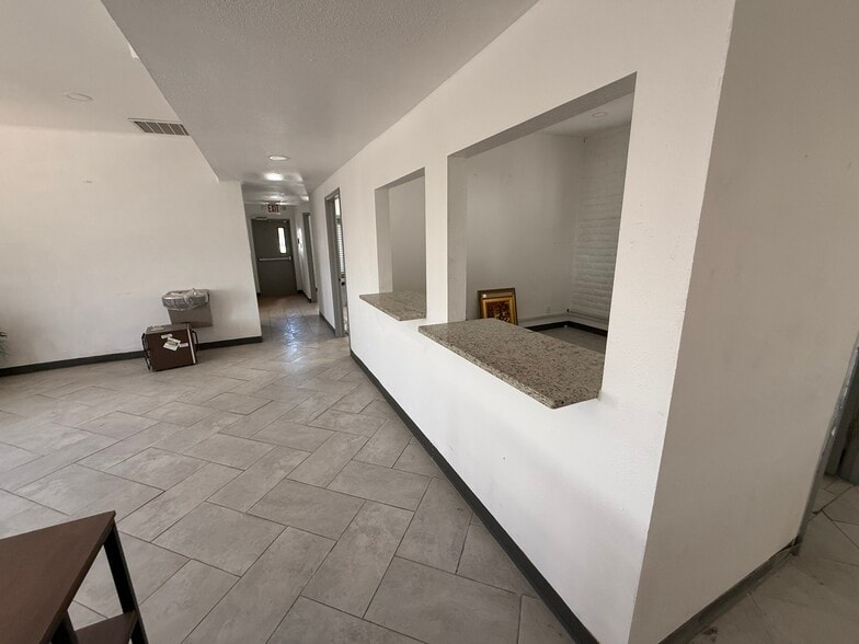 More Photos Of , El Paso Office For Sale