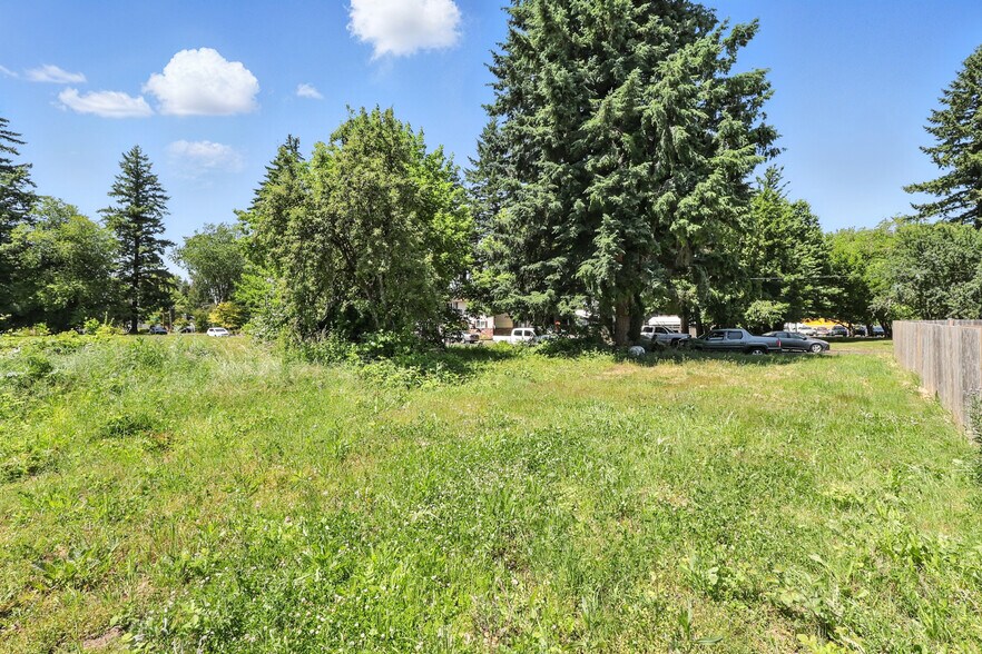 More Photos Of NE 5th and NE Cleveland, Gresham Land For Sale