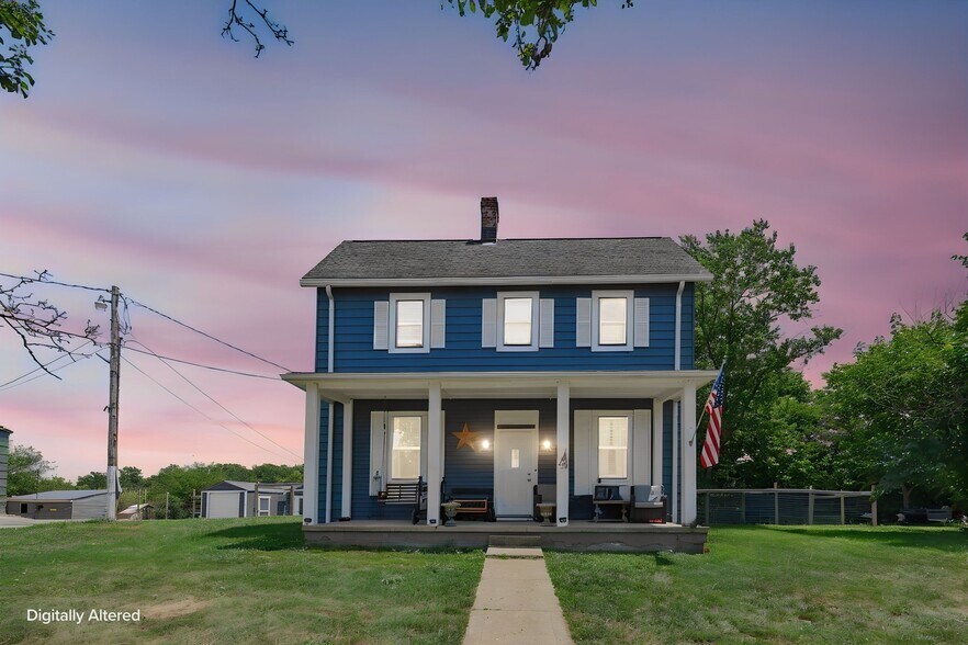 Primary Photo Of 1520 Island Rd, Circleville Multifamily For Sale