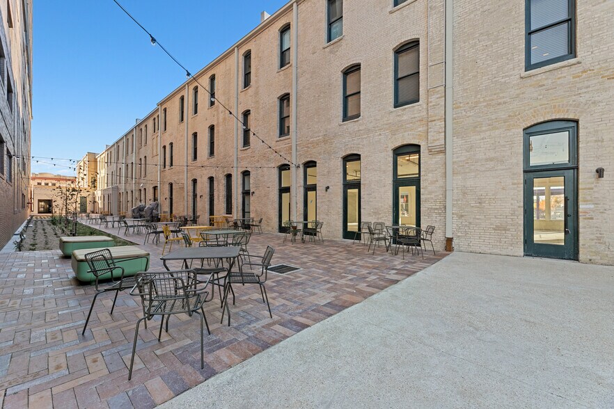 More Photos Of 601 Dolorosa, San Antonio Office For Lease