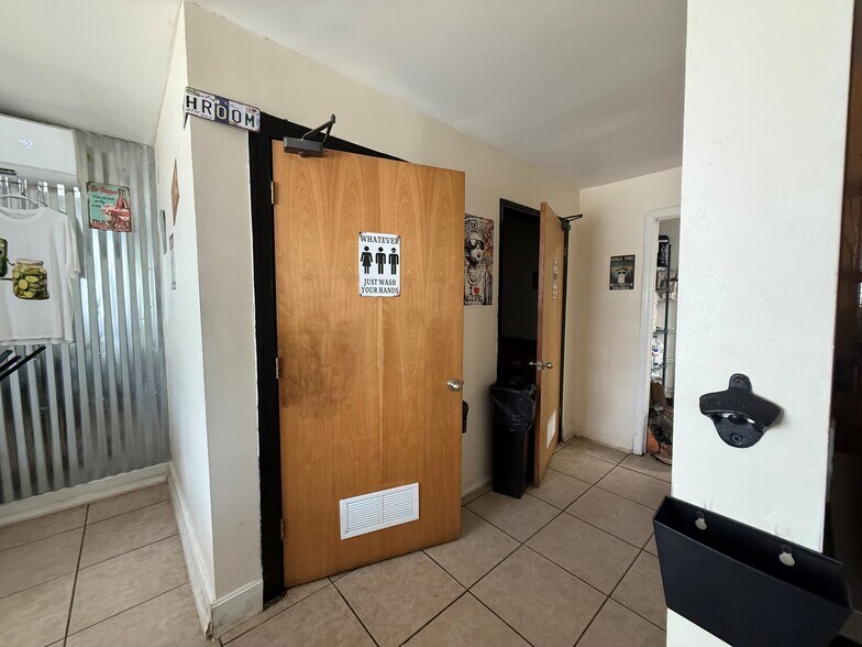 More Photos Of 566 E Main St, Yadkinville Restaurant For Sale