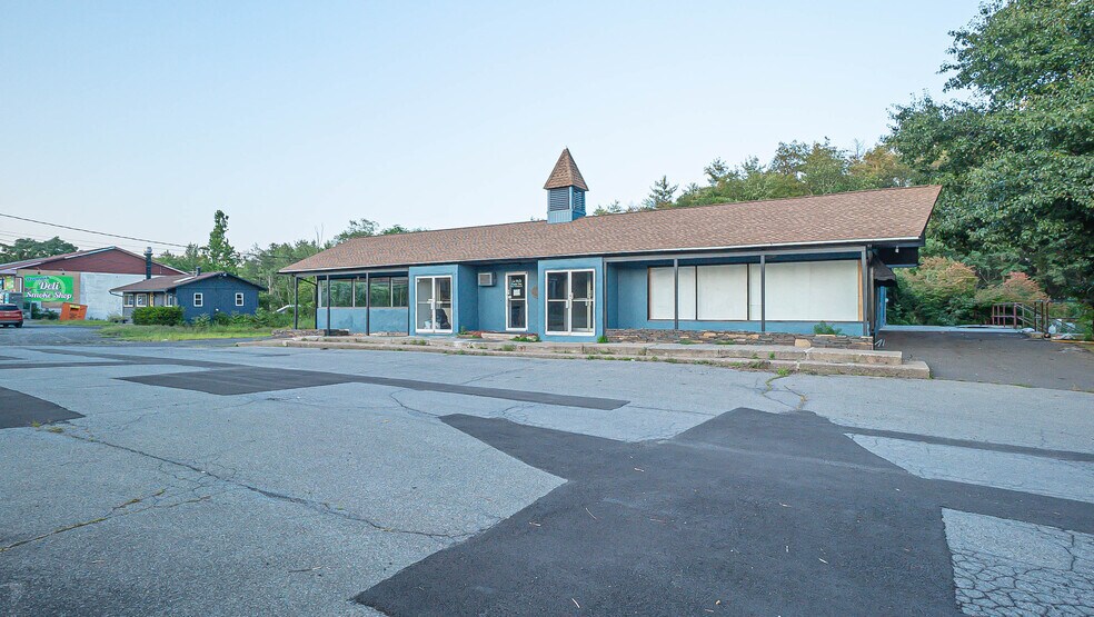 More Photos Of 906 Rt-28, Kingston Restaurant For Sale
