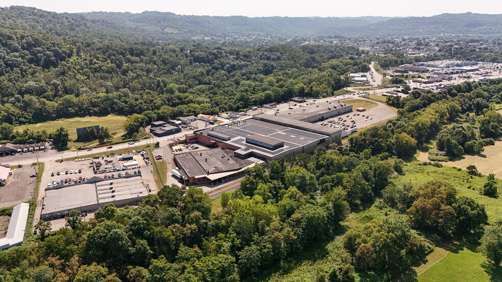 More Photos Of 1702 Wheeling Ave, Glen Dale Manufacturing For Sale