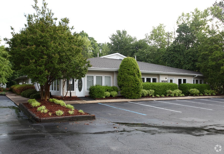 More Photos Of 1005 Bullard Ct, Raleigh Medical For Lease