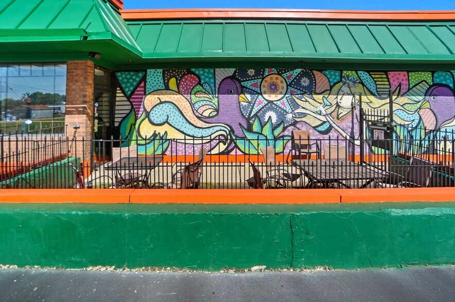 More Photos Of 1535 Xenia Ave, Yellow Springs Restaurant For Sale
