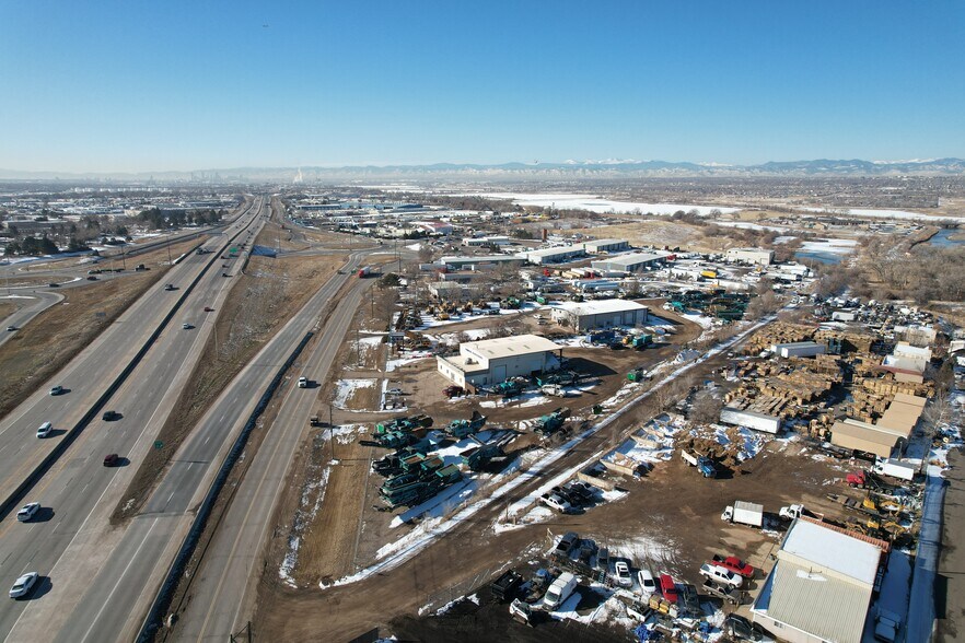 More Photos Of 9725 Brighton Rd, Henderson Warehouse For Lease