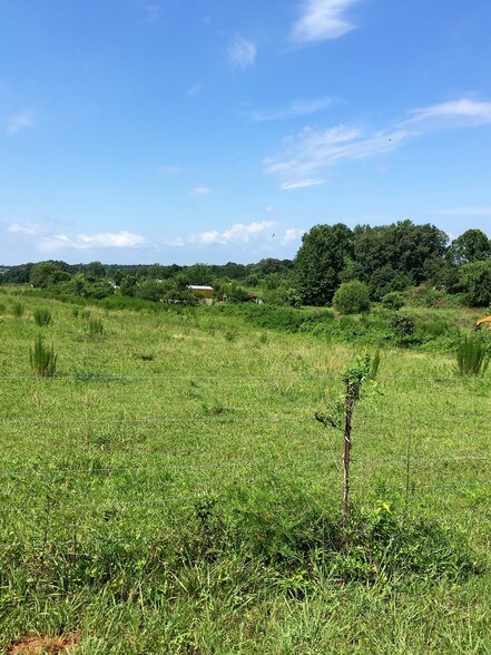 More Photos Of 1879 Shields Rd, Crandall Land For Sale