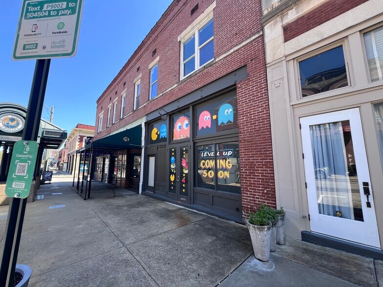 More Photos Of 414 S Main St, Memphis Storefront Retail Office For Sale