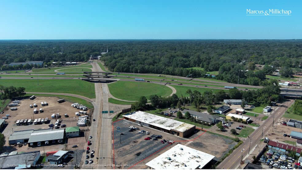 More Photos Of 1819-1835 University Blvd blvd, Jackson Flex For Sale