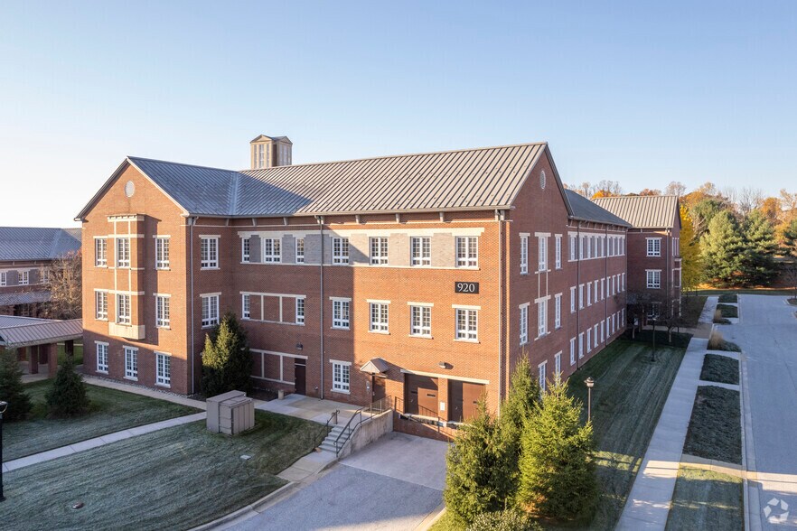 More Photos Of 920 Ridgebrook Rd, Sparks Office For Sale