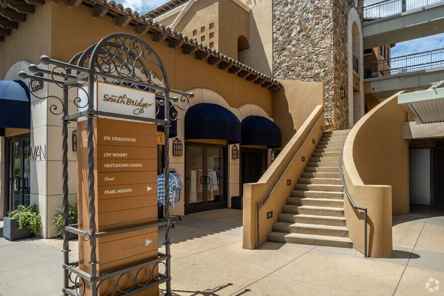 More Photos Of 7144 E Stetson Dr, Scottsdale Office For Sale