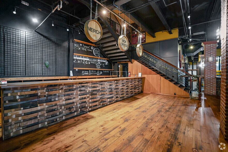 More Photos Of 1350 Okie St NE, Washington Restaurant For Sale