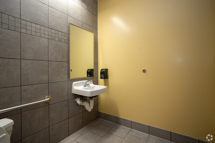 More Photos Of 5301 Wilkinson Blvd, Charlotte Freestanding For Lease