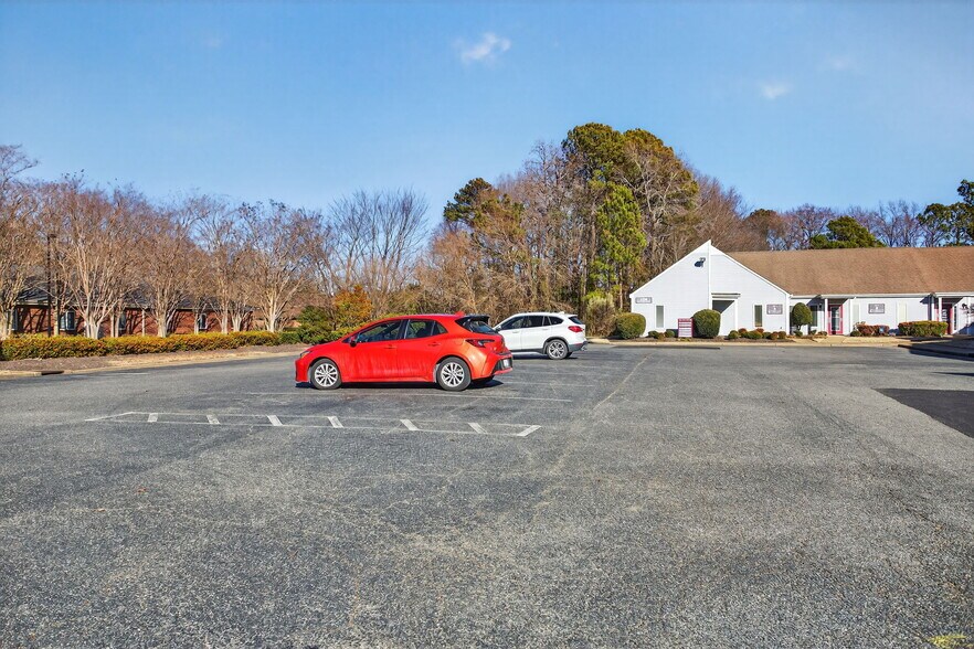 More Photos Of 2216 Executive Dr, Hampton Office For Sale