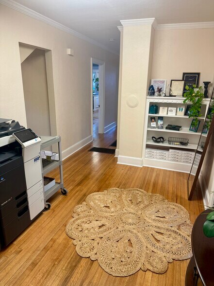 More Photos Of 905 E Park Ave, Tallahassee Office For Lease