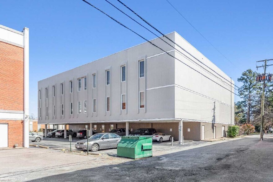 More Photos Of 4901 Fitzhugh Ave, Richmond Office For Lease