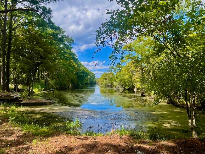 More Photos Of 0 Side Lane, Powells Point Land For Sale