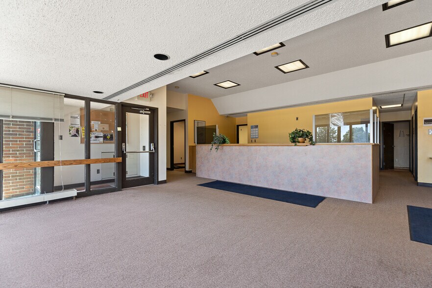 More Photos Of 725 N Lacrosse St, Rapid City Medical For Sale