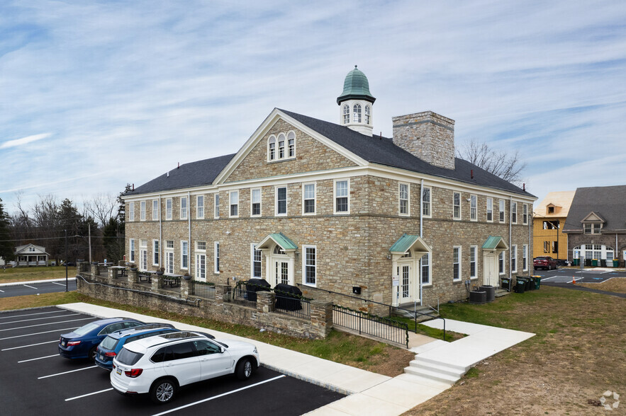 Primary Photo Of 601 New Britain Rd, Doylestown Unknown For Lease