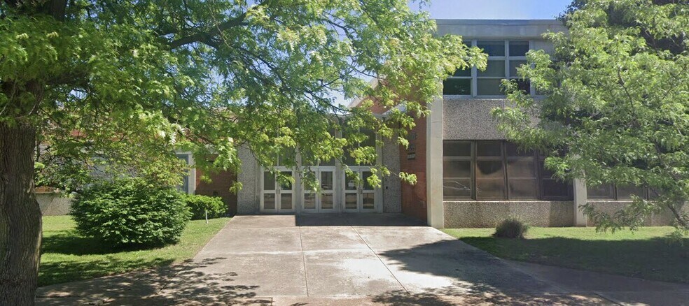 More Photos Of 3923-3955 Saint Ferdinand Ave, Saint Louis Schools For Sale