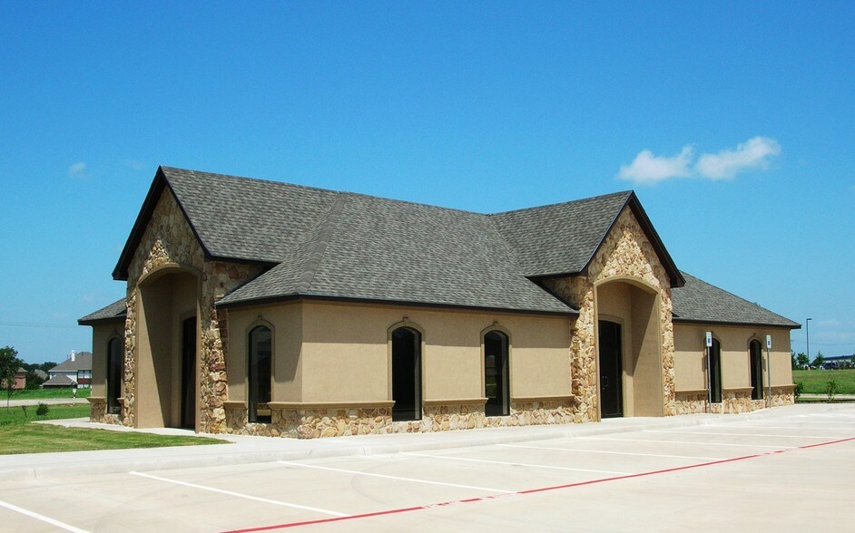 More Photos Of 50 Forest Mill Trl, Mansfield Medical For Lease