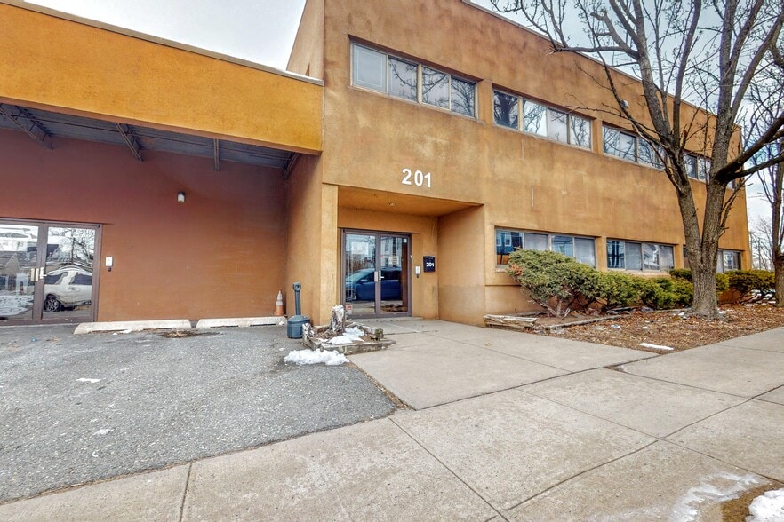 More Photos Of 201 2nd St, Perth Amboy Warehouse For Sale