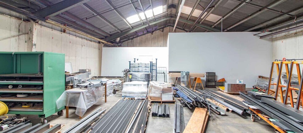 More Photos Of 2940-2944 Denby Ave, Los Angeles Warehouse For Sale