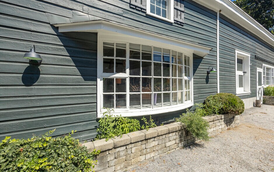 More Photos Of 97-103 Hunns Lake Rd, Stanfordville General Retail For Lease