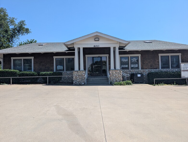 More Photos Of 4516 Boat Club Rd, Fort Worth Office For Lease