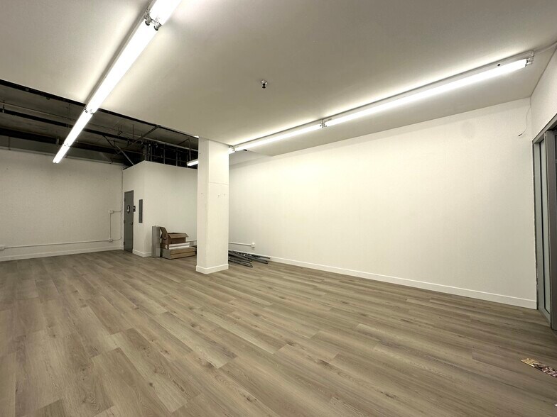 More Photos Of 1015 Crocker St, Los Angeles Storefront For Sale