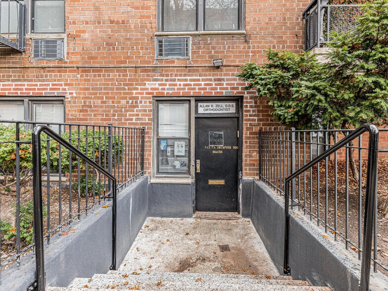 More Photos Of 665 Thwaites Pl, Bronx Apartments For Lease