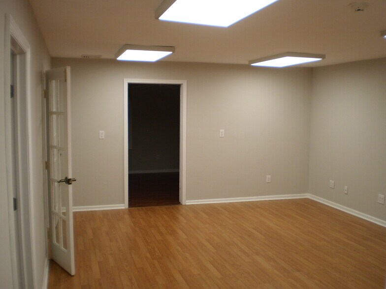 More Photos Of 1707 Langhorne Newtown Rd, Langhorne Medical For Lease