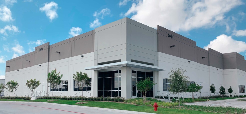 More Photos Of 2600 NE Loop 820, Fort Worth Unknown For Lease